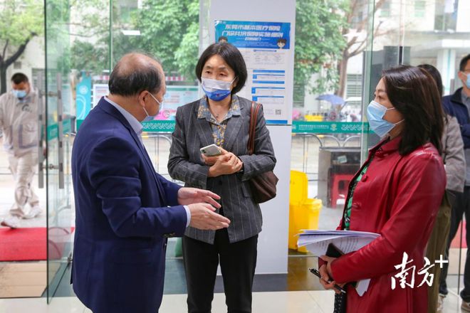 瓦房店最新24小时高价回收医保东莞方法分析(最方便真实的瓦房店广州高价回收医保卡联系方式方法)